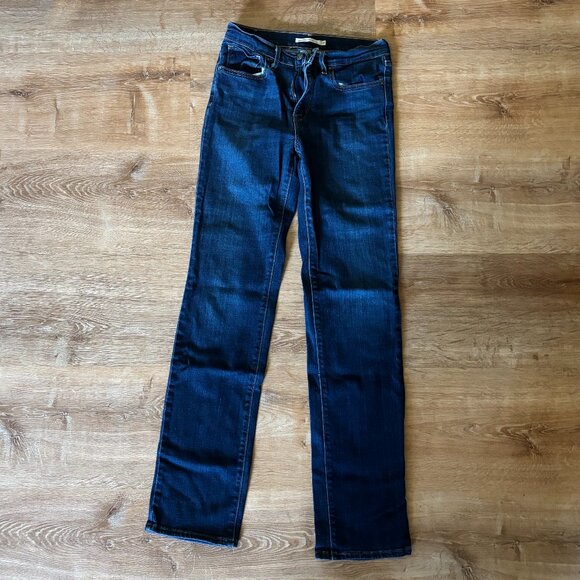 Levis 724 High Rise Straight Jeans Size 27x32 - Picture 1 of 2